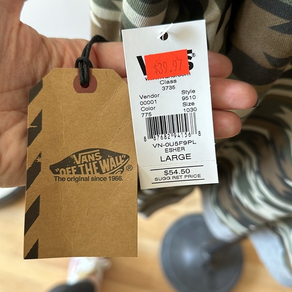 Vans men’s sweater, military colors, size large - Picture 4 of 4